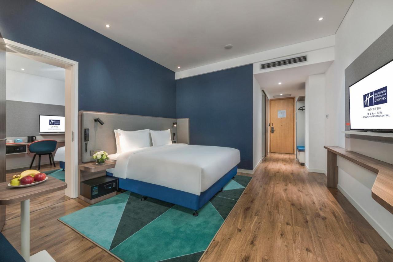 Holiday Inn Express Qingdao Chengyang Central By Ihg Exterior foto